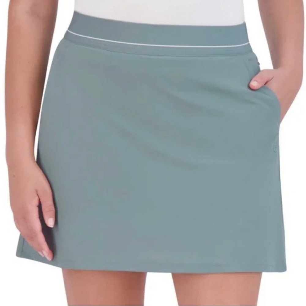 Signature Active Skort Sage Green Athletic Skirt with Pockets Size s